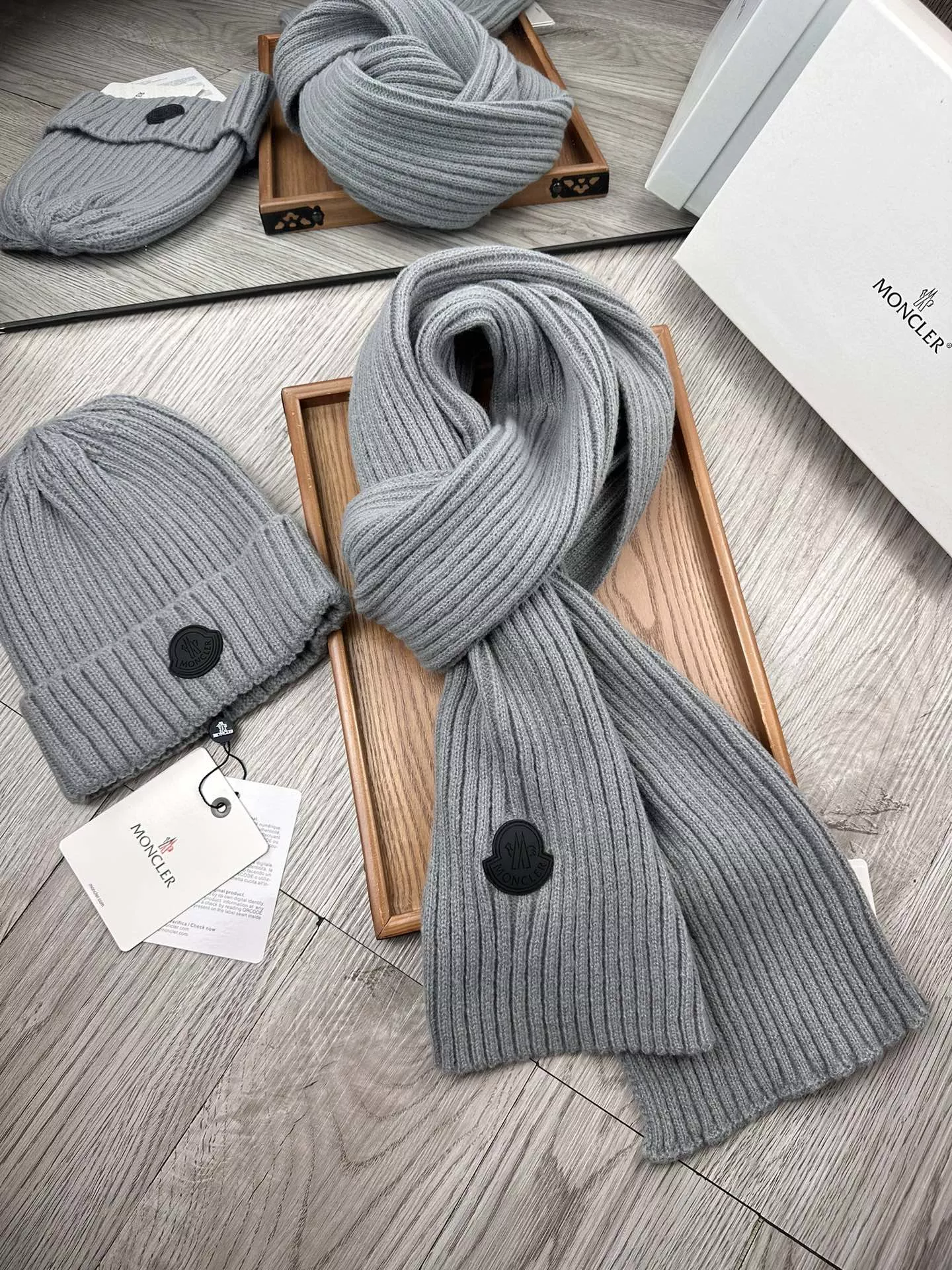 Moncler Hat and Scarf Set Bright 9836