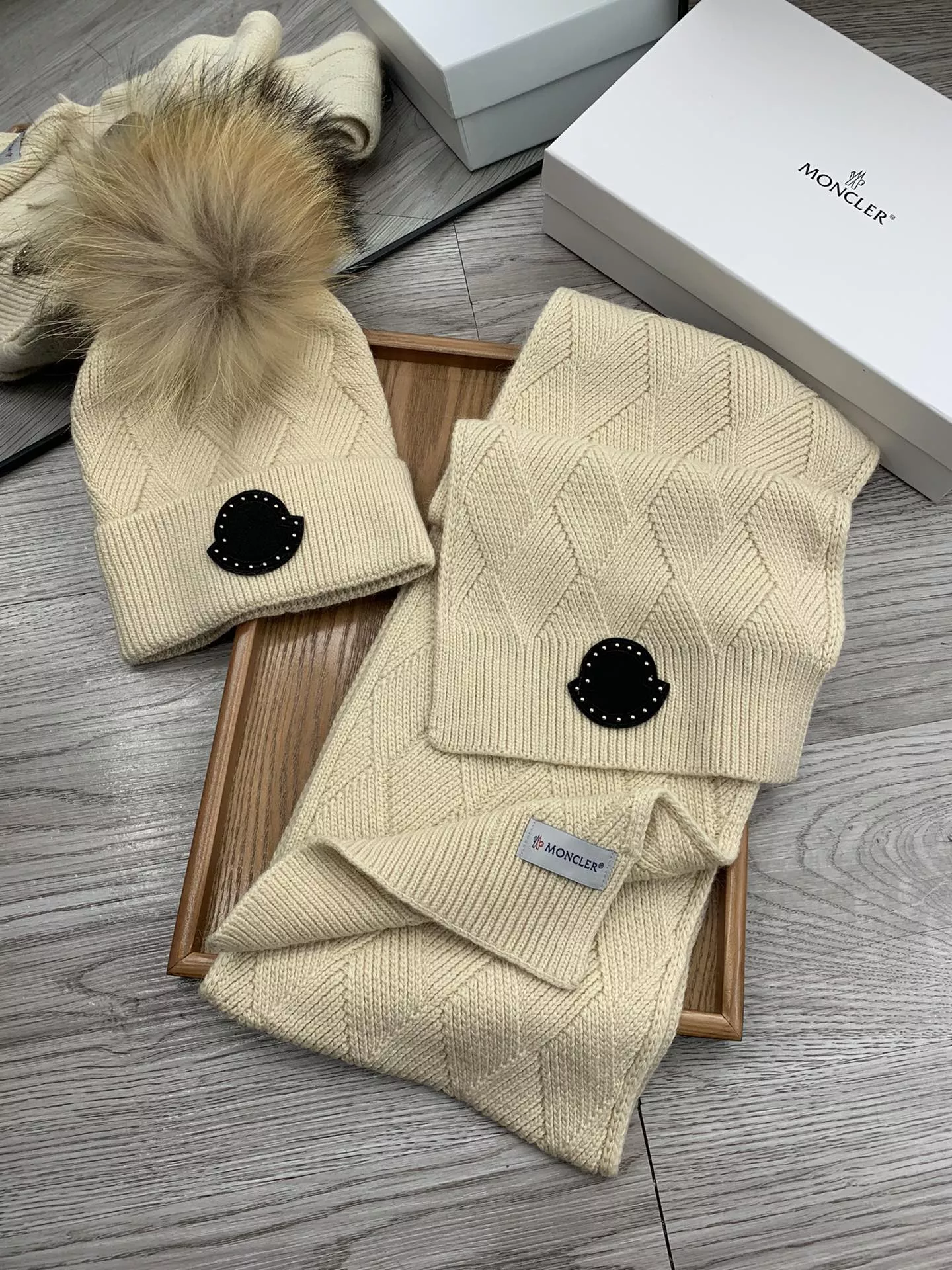 Moncler Hat and Scarf Set Fashionable 4144