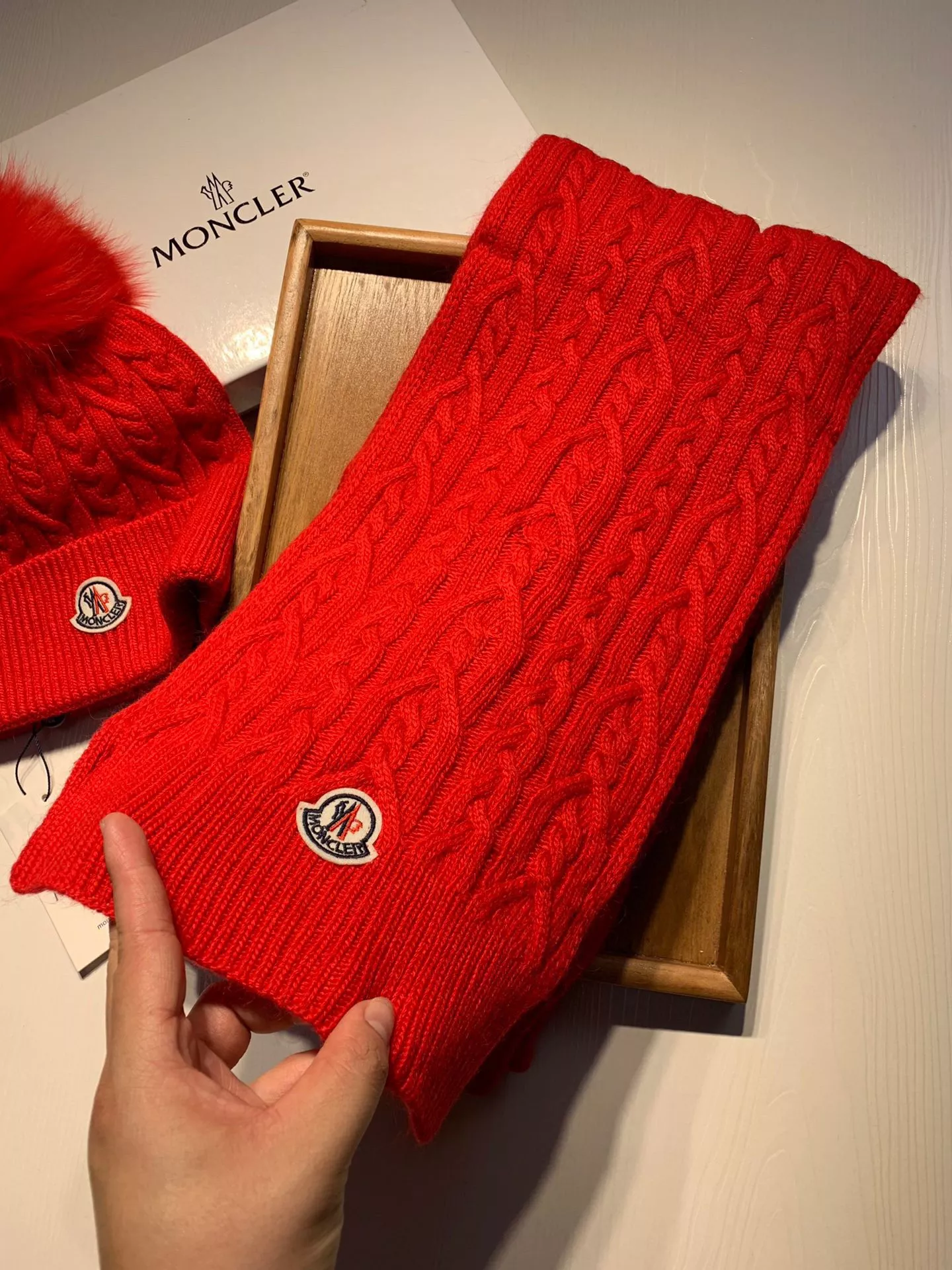 Moncler Hat and Scarf Set Functional 166