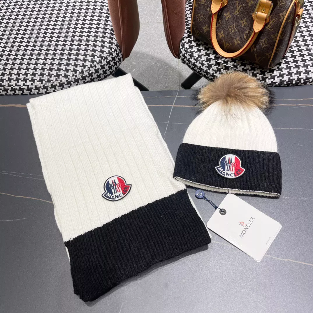 Moncler Hat and Scarf Set Modern 2726