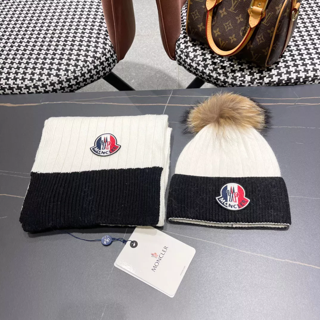 Moncler Hat and Scarf Set Modern 2726