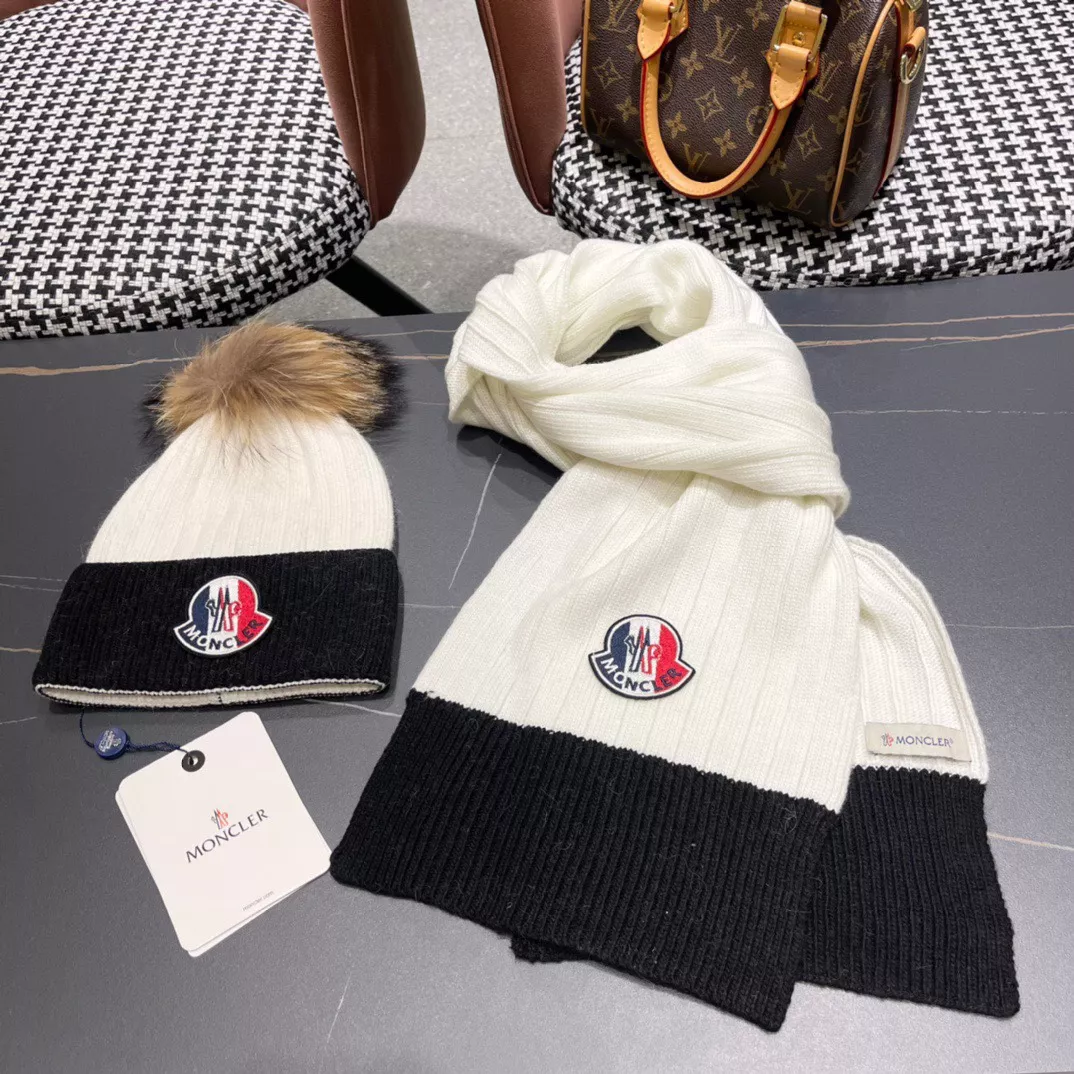 Moncler Hat and Scarf Set Modern 2726