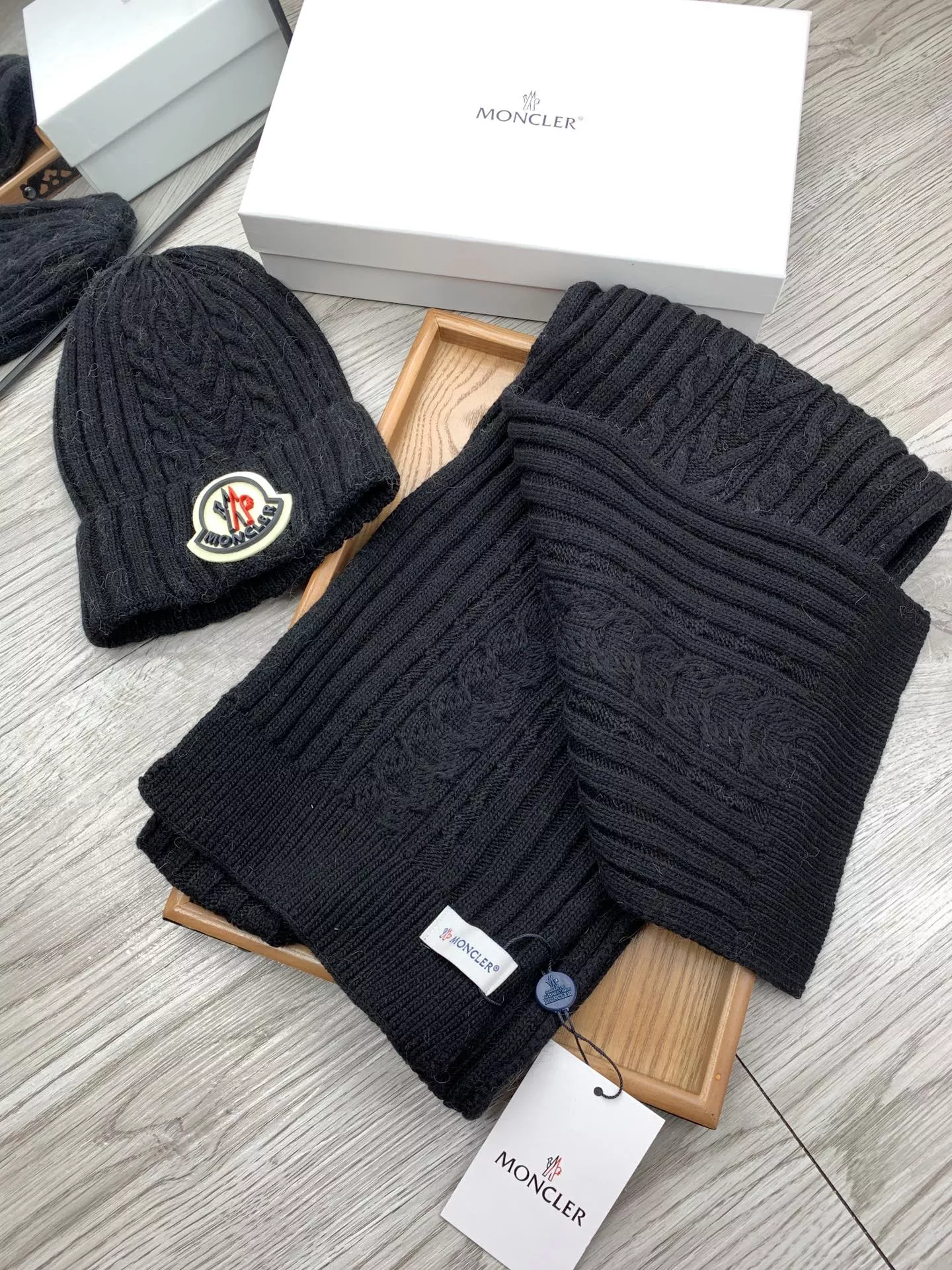 Moncler Hat and Scarf Set ModernLook 683