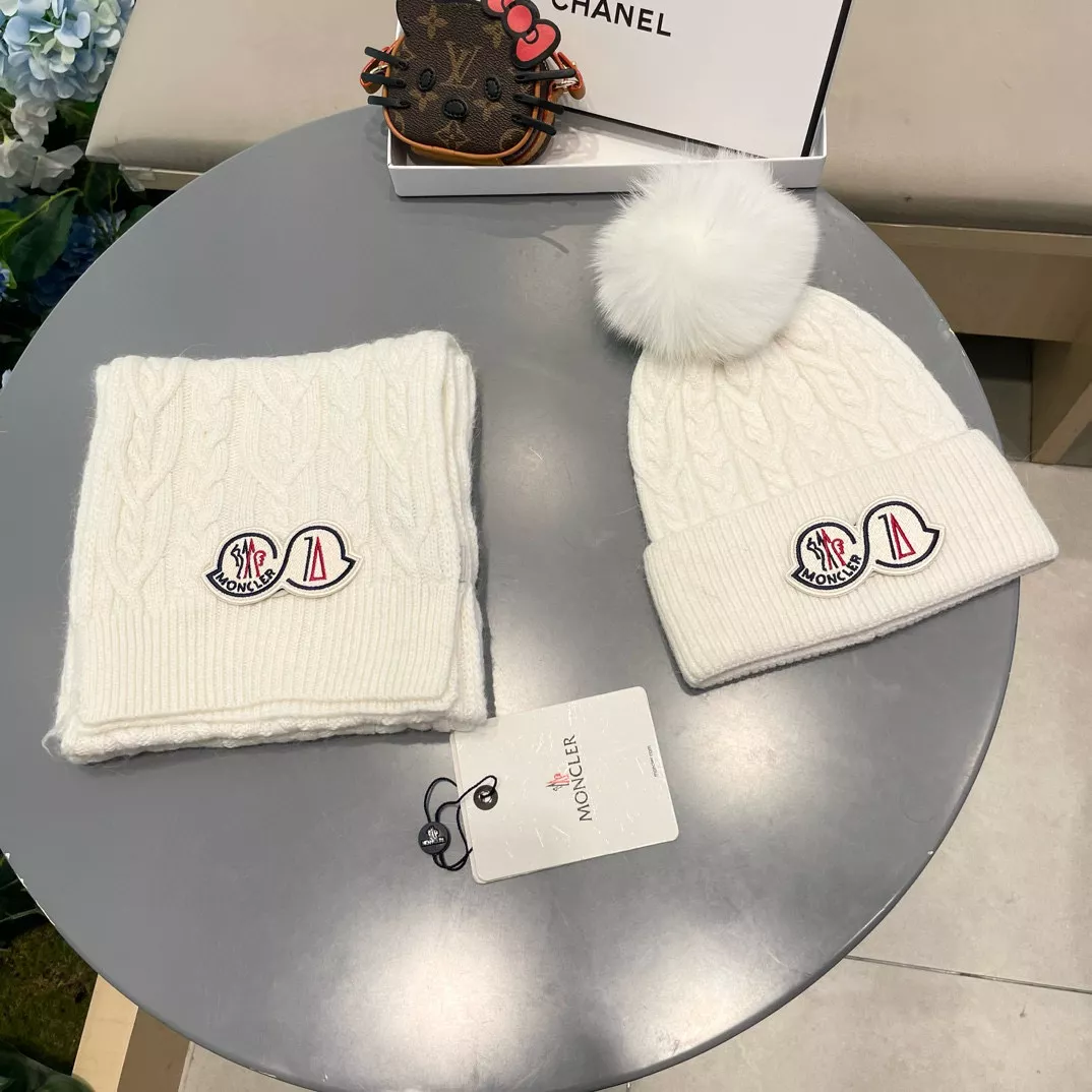 Moncler Hat and Scarf Set Sophisticated 8510