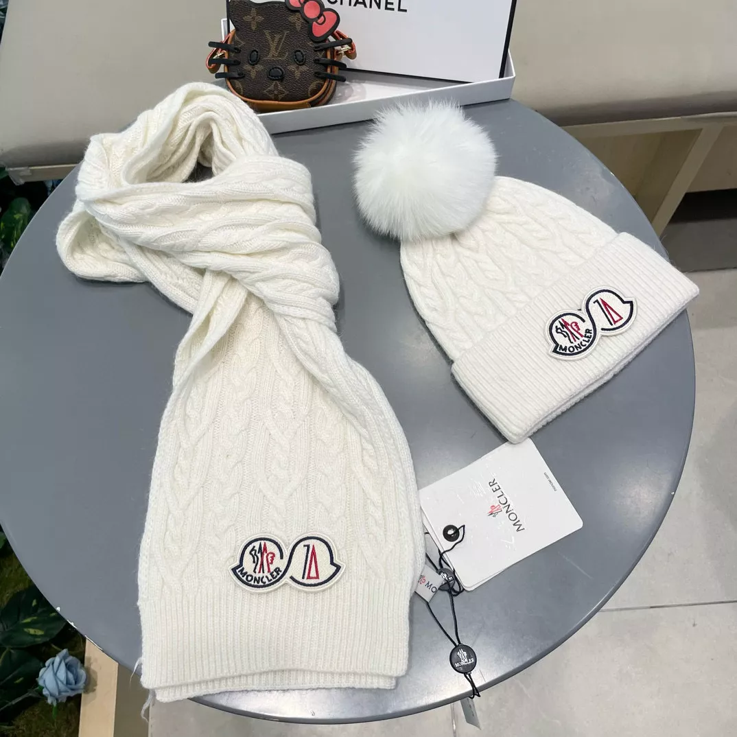 Moncler Hat and Scarf Set Sophisticated 8510