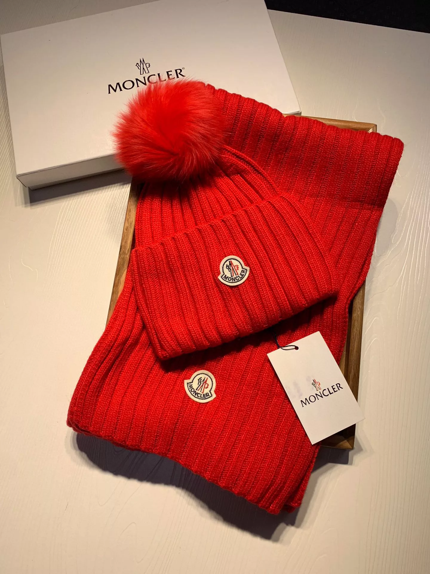 Moncler Hat and Scarf Set Sophisticated 9437