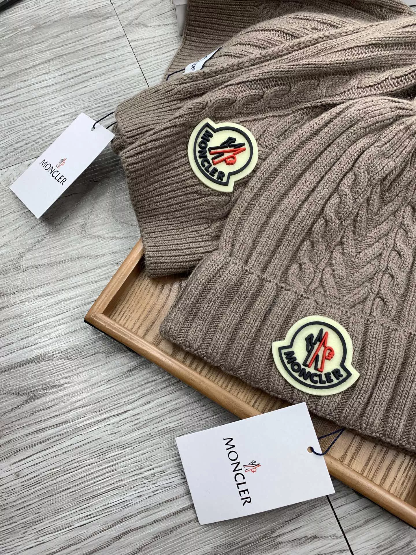 Moncler Hat and Scarf Set SportInspired 1003