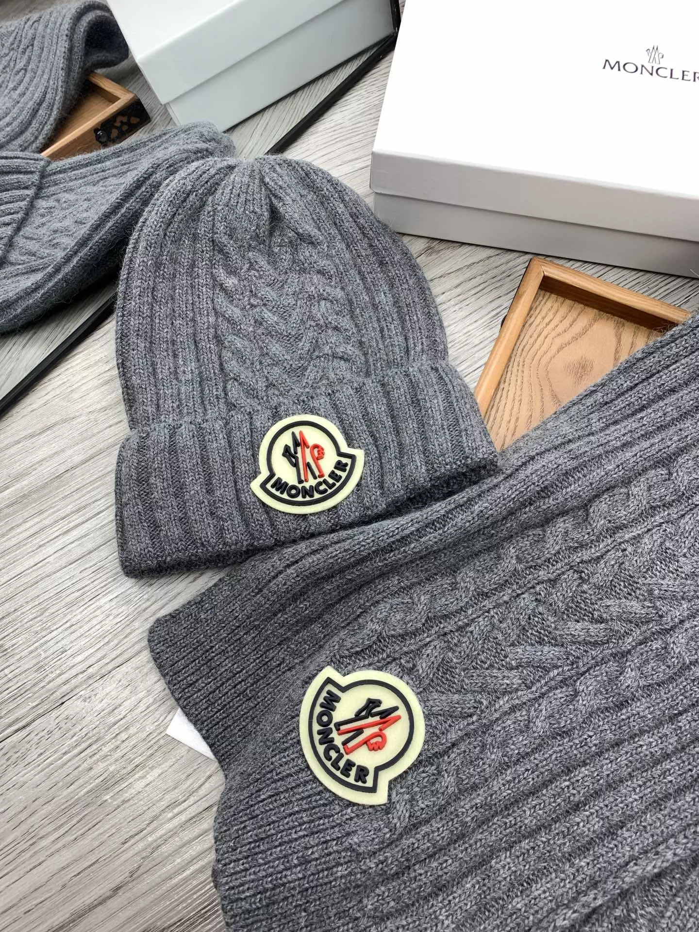 Moncler Hat and Scarf Set Trendy 462