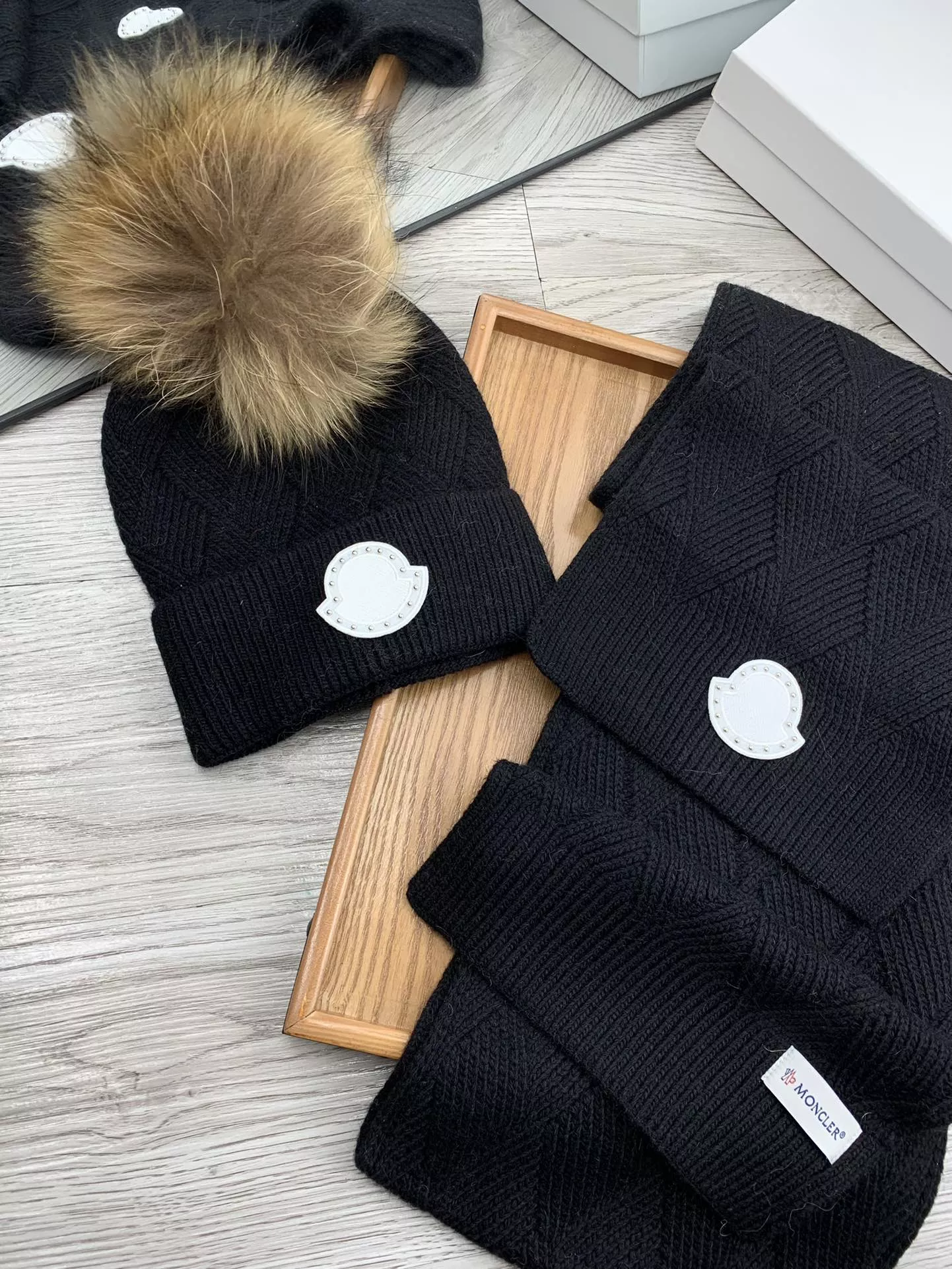 Moncler Hat and Scarf Set Unique 2374