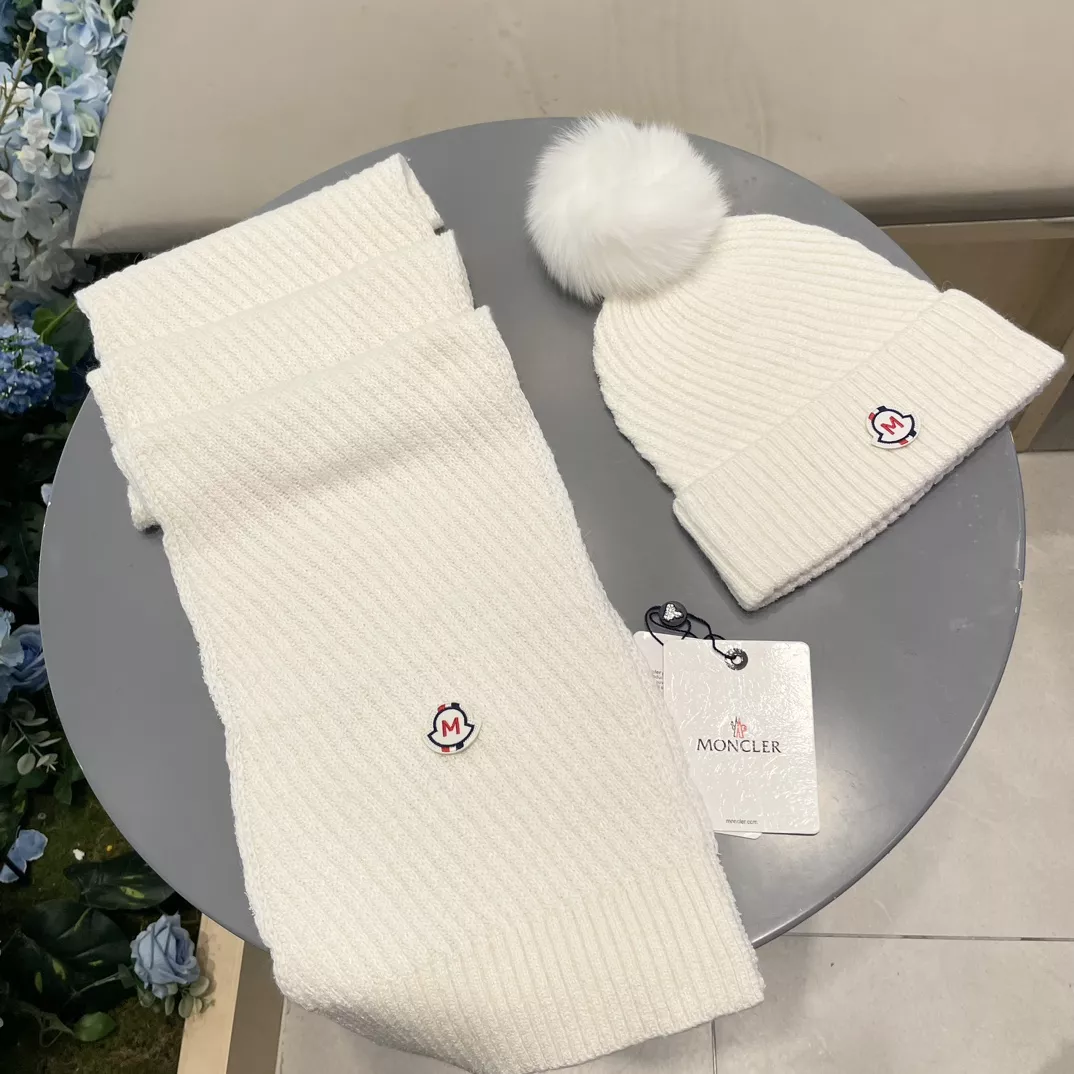 Moncler Hat and Scarf and Glove Set Comfortable 7772