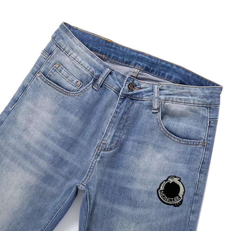 Moncler Jeans For Men Vibrant 1131