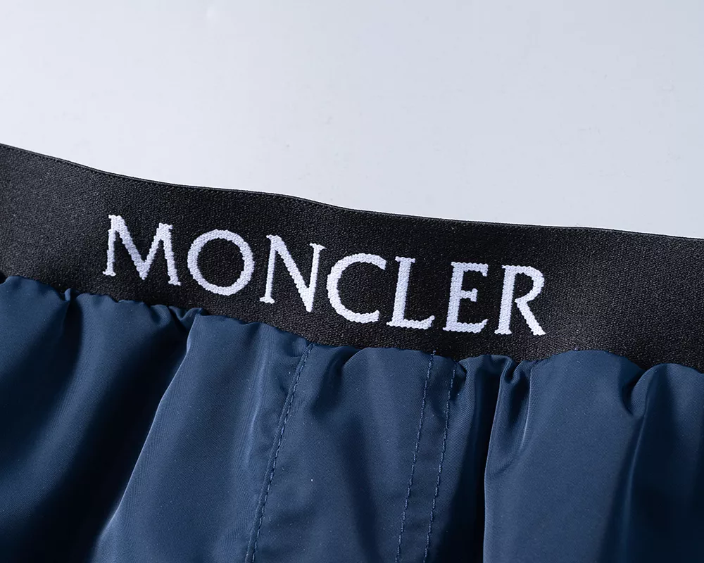 Moncler Pants For Men Soft 8847