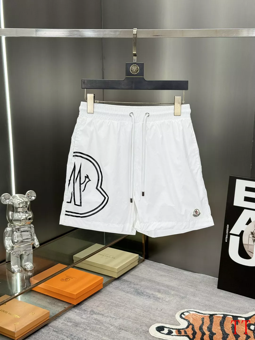 Moncler Pants For Men Trendsetting 4829