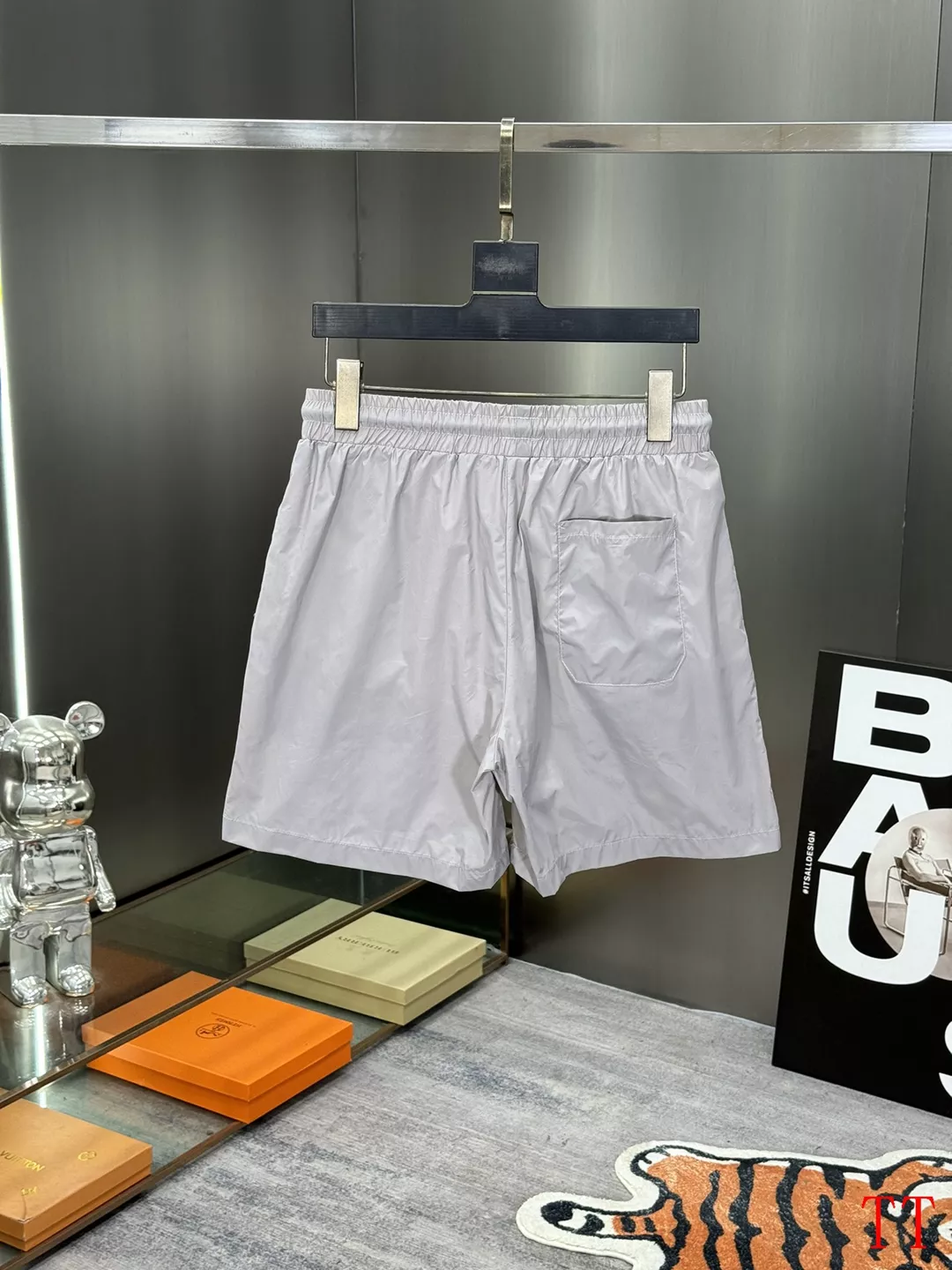 Moncler Pants For Men Vibrant 4457
