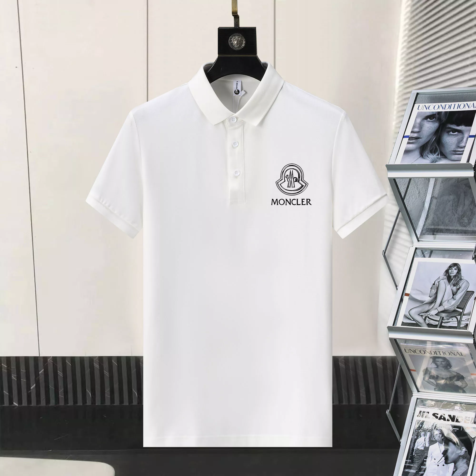 Moncler T-Shirts Short Sleeved For Men AllSeason 9189