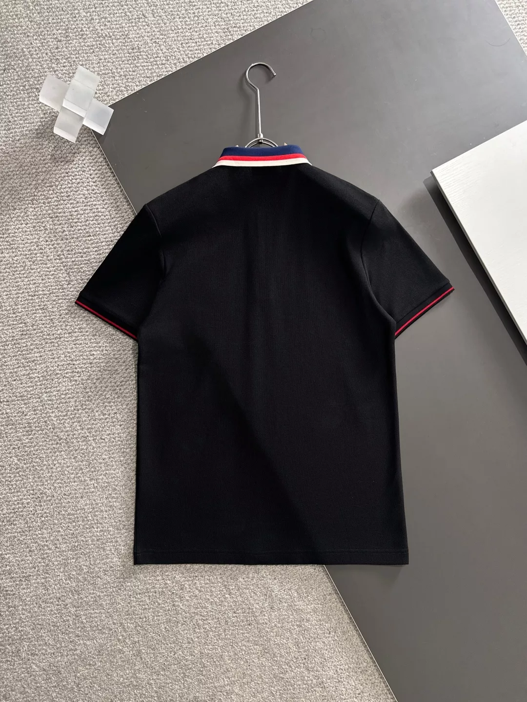 Moncler T-Shirts Short Sleeved For Men Comfortable 1825