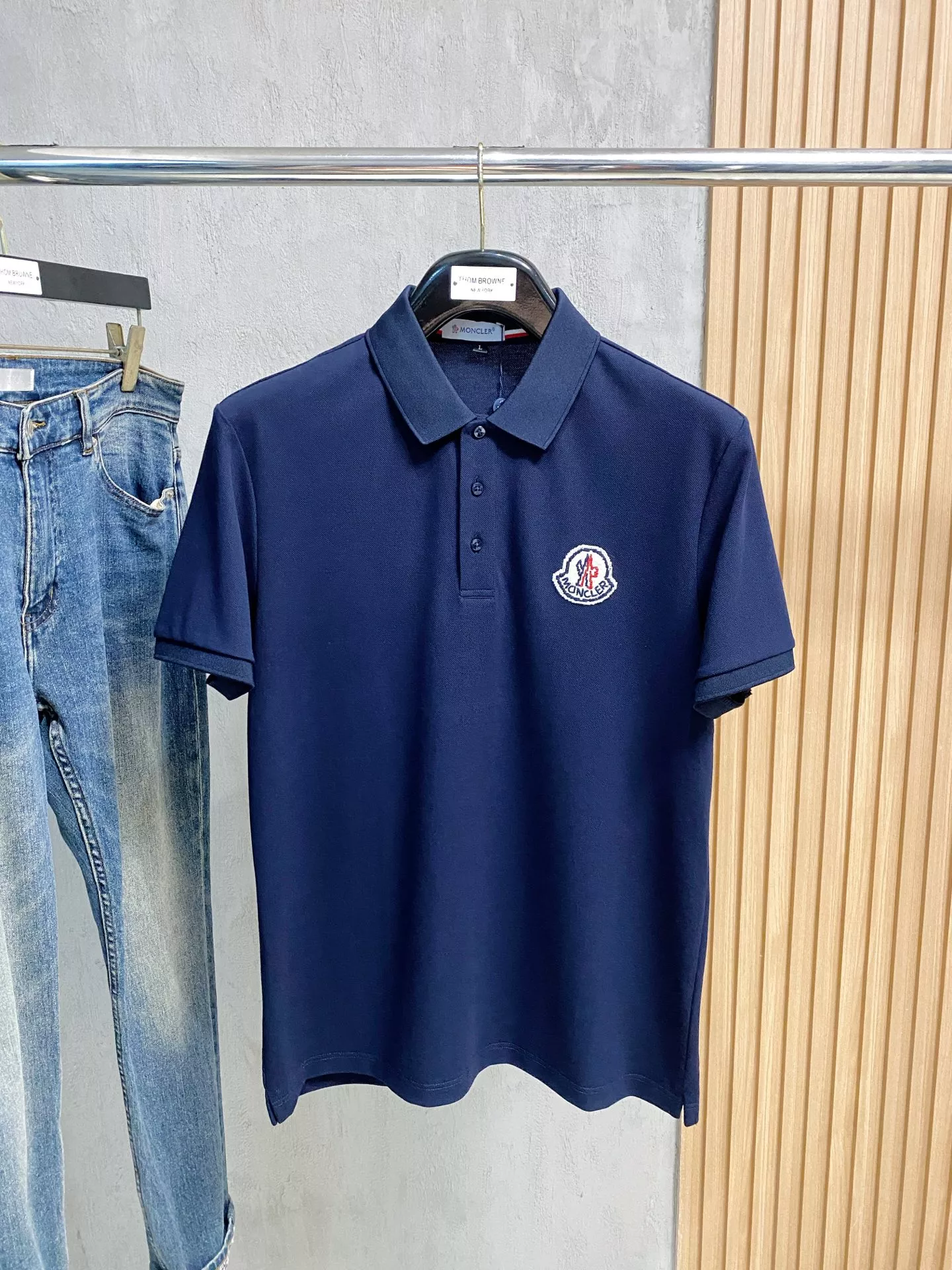 Moncler T-Shirts Short Sleeved For Men Comfortable 9122