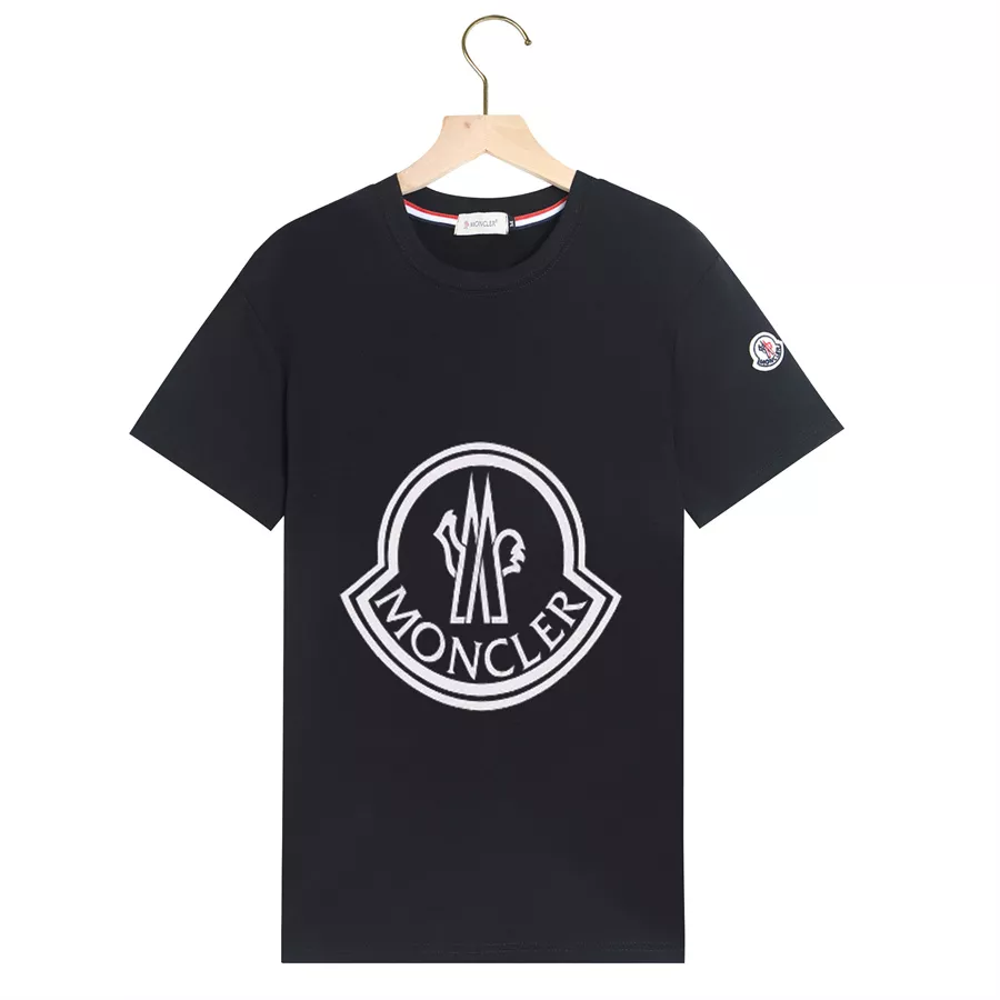 Moncler T-Shirts Short Sleeved For Men Durable 141