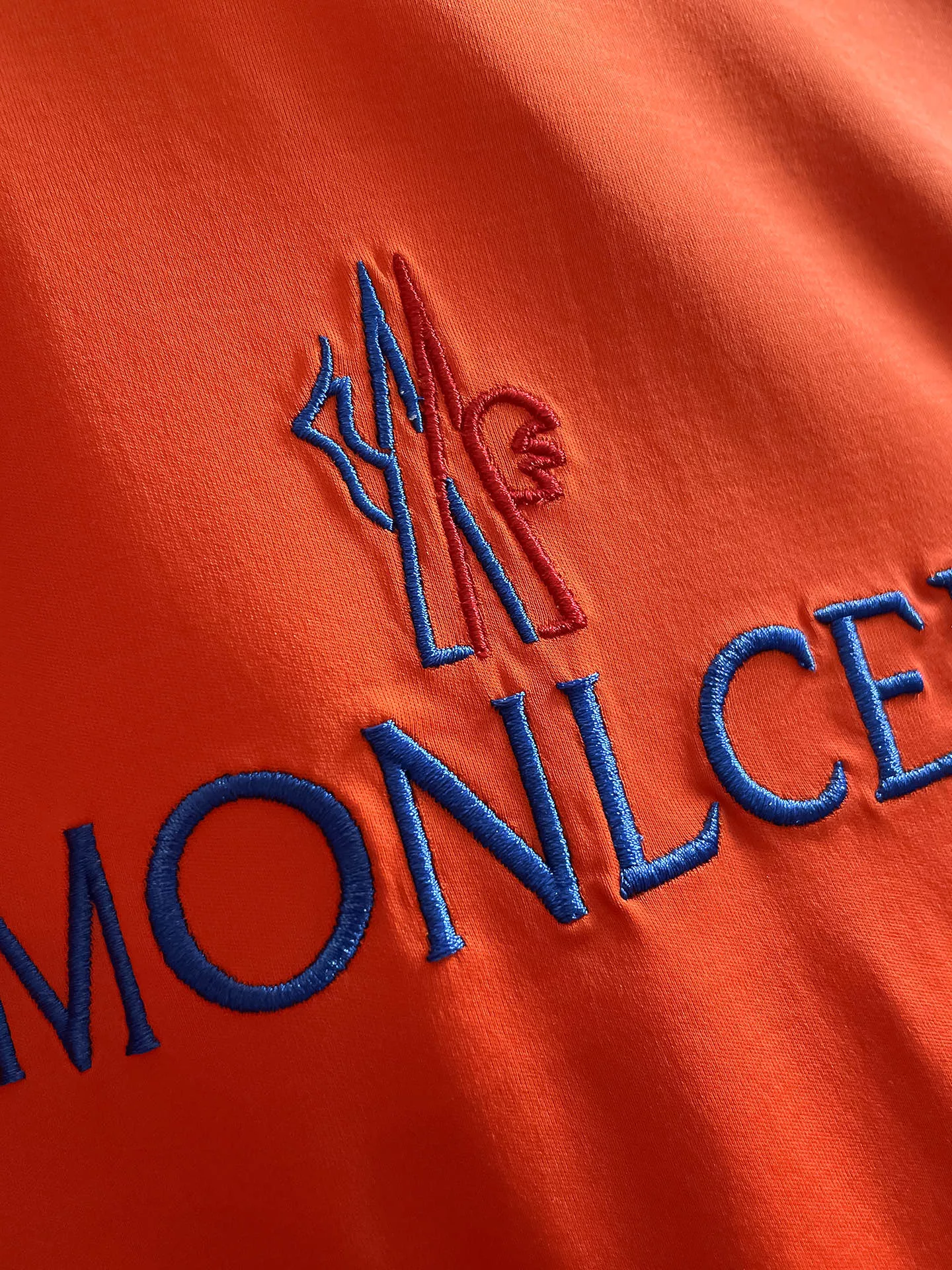 Moncler T-Shirts Short Sleeved For Men Durable 3509