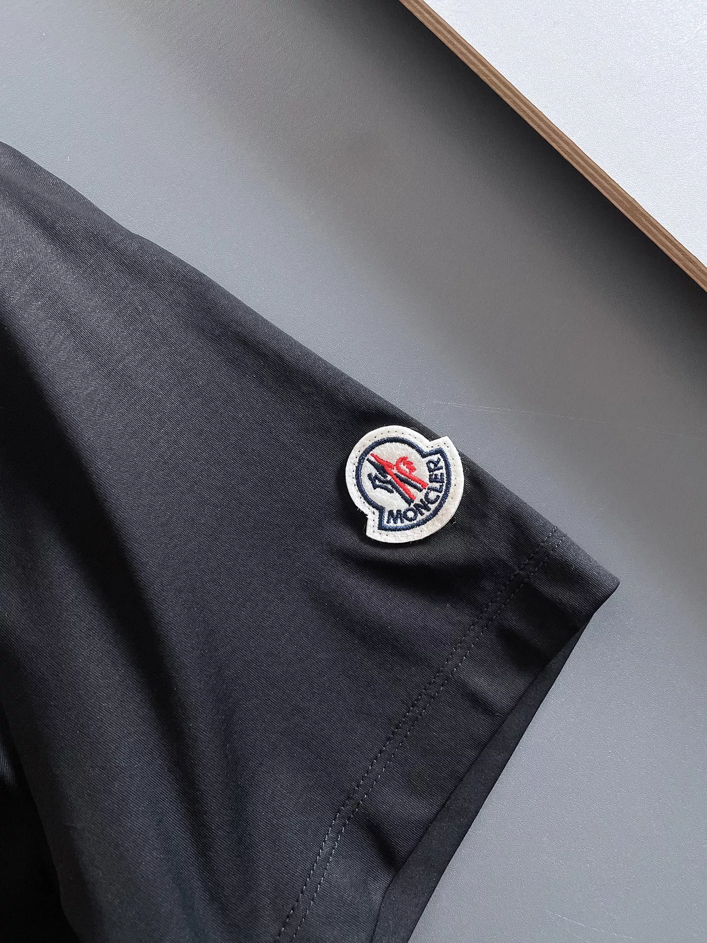 Moncler T-Shirts Short Sleeved For Men EasyMatch 6984