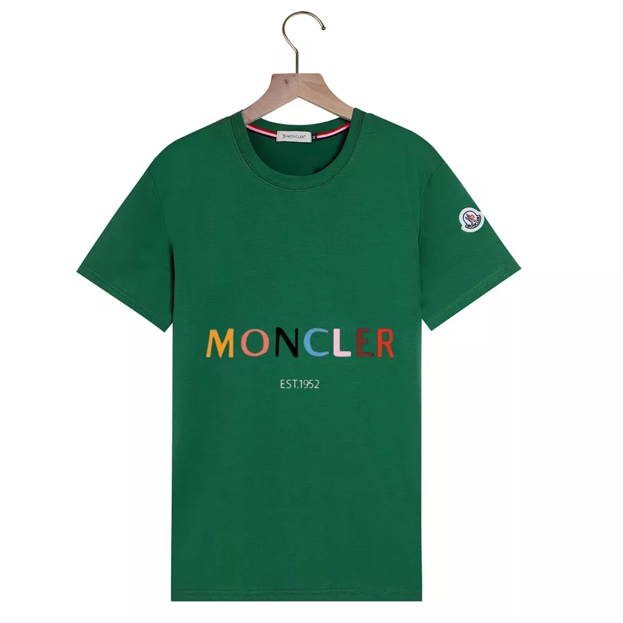 Moncler T-Shirts Short Sleeved For Men Elegant 8470