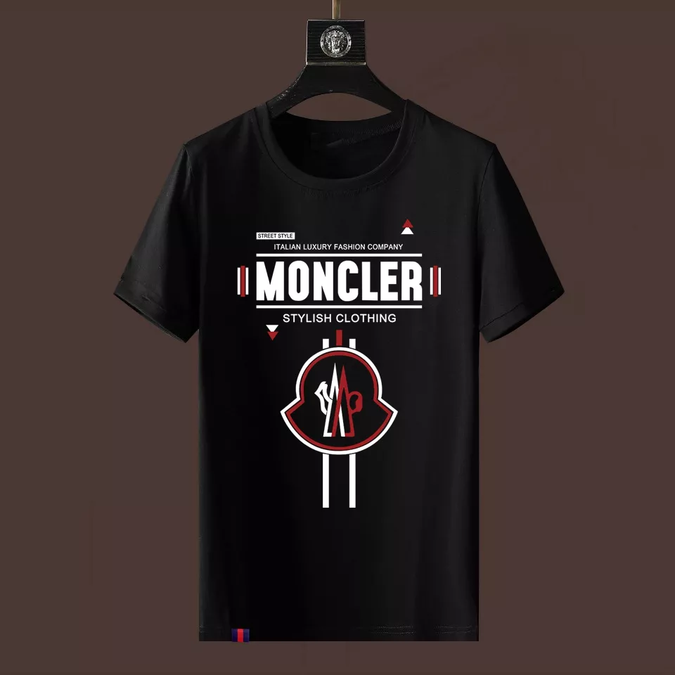 Moncler T-Shirts Short Sleeved For Men EyeCatching 6922