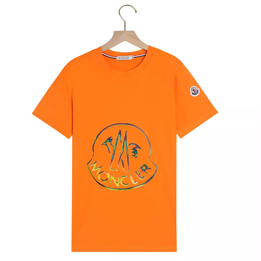 Moncler T-Shirts Short Sleeved For Men Minimalist 2137