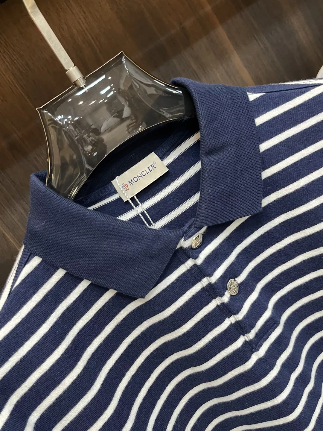 Moncler T-Shirts Short Sleeved For Men Minimalist 3703