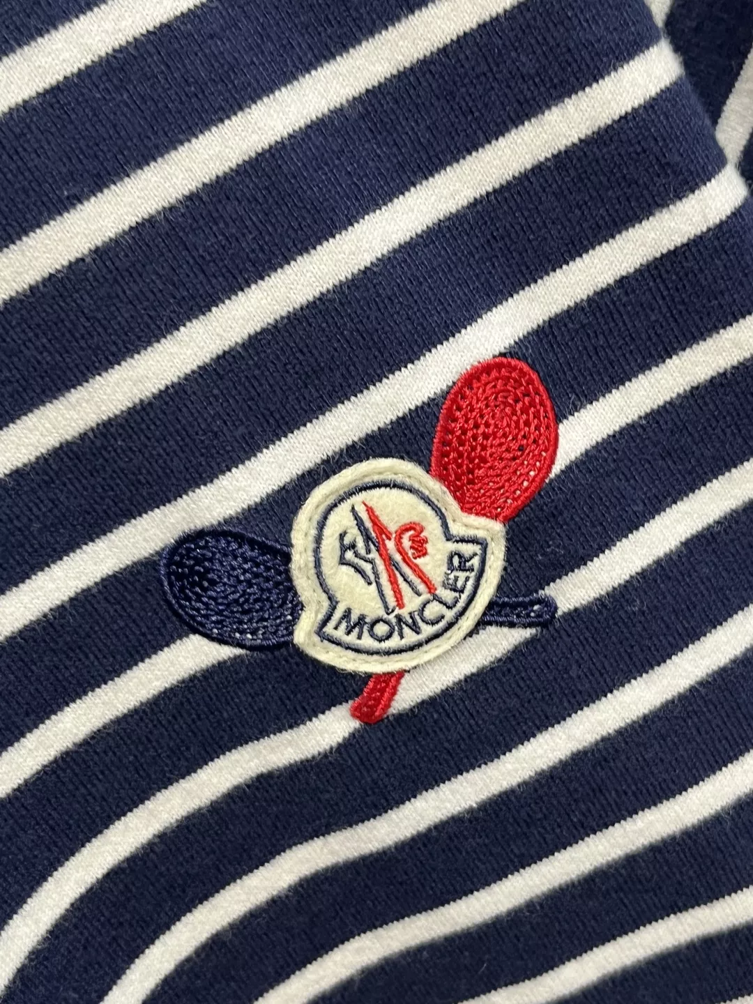 Moncler T-Shirts Short Sleeved For Men Minimalist 3703