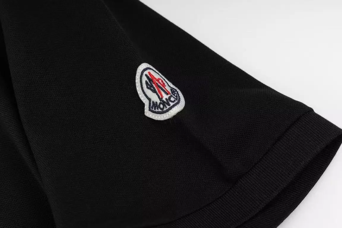 Moncler T-Shirts Short Sleeved For Men Reliable 2572