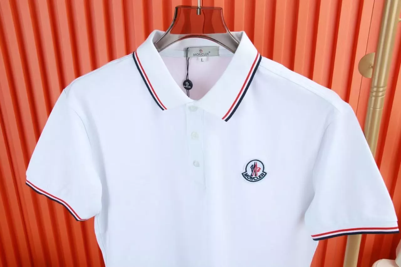 Moncler T-Shirts Short Sleeved For Men Resilient 2139