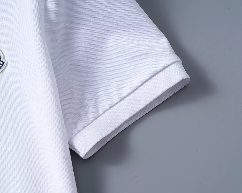 Moncler T-Shirts Short Sleeved For Men Resilient 4668