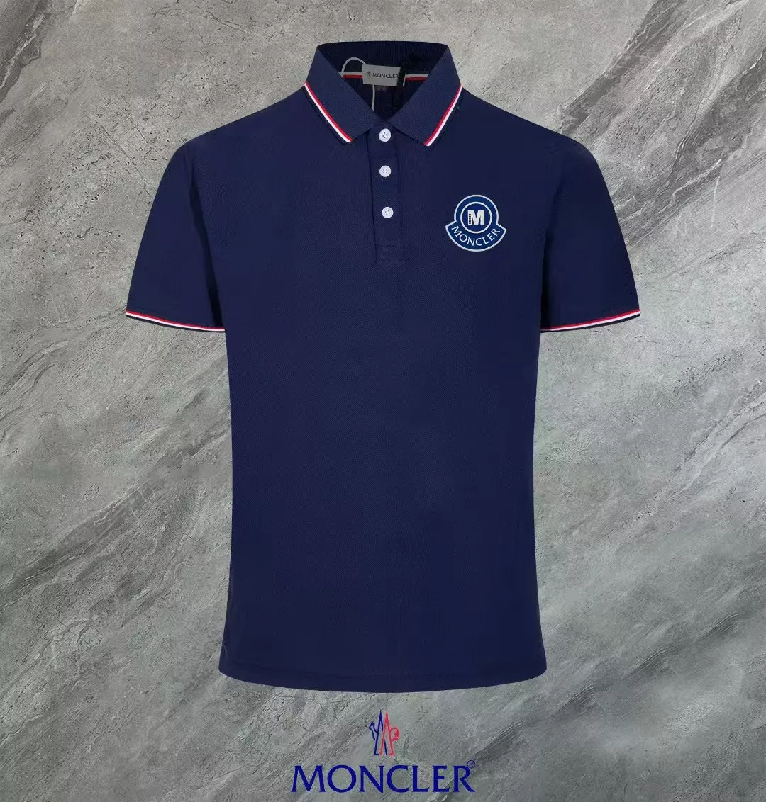 Moncler T-Shirts Short Sleeved For Men Sleek 6412