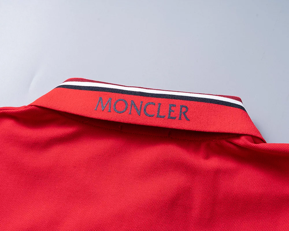 Moncler T-Shirts Short Sleeved For Men Sleek 8967