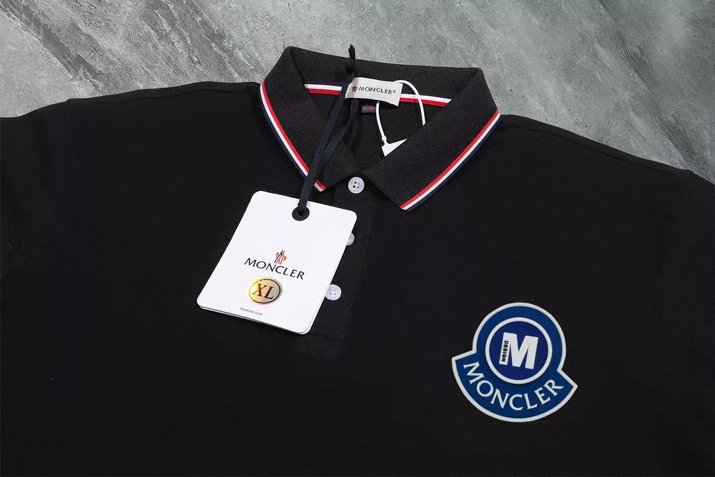 Moncler T-Shirts Short Sleeved For Men Soft 3578