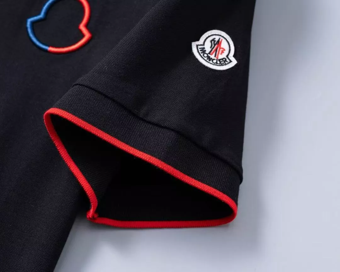 Moncler T-Shirts Short Sleeved For Men Soft 3832