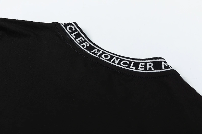 Moncler T-Shirts Short Sleeved For Men Soft 6247