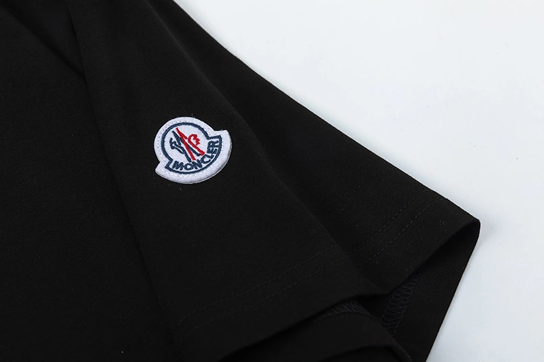 Moncler T-Shirts Short Sleeved For Men Soft 6247
