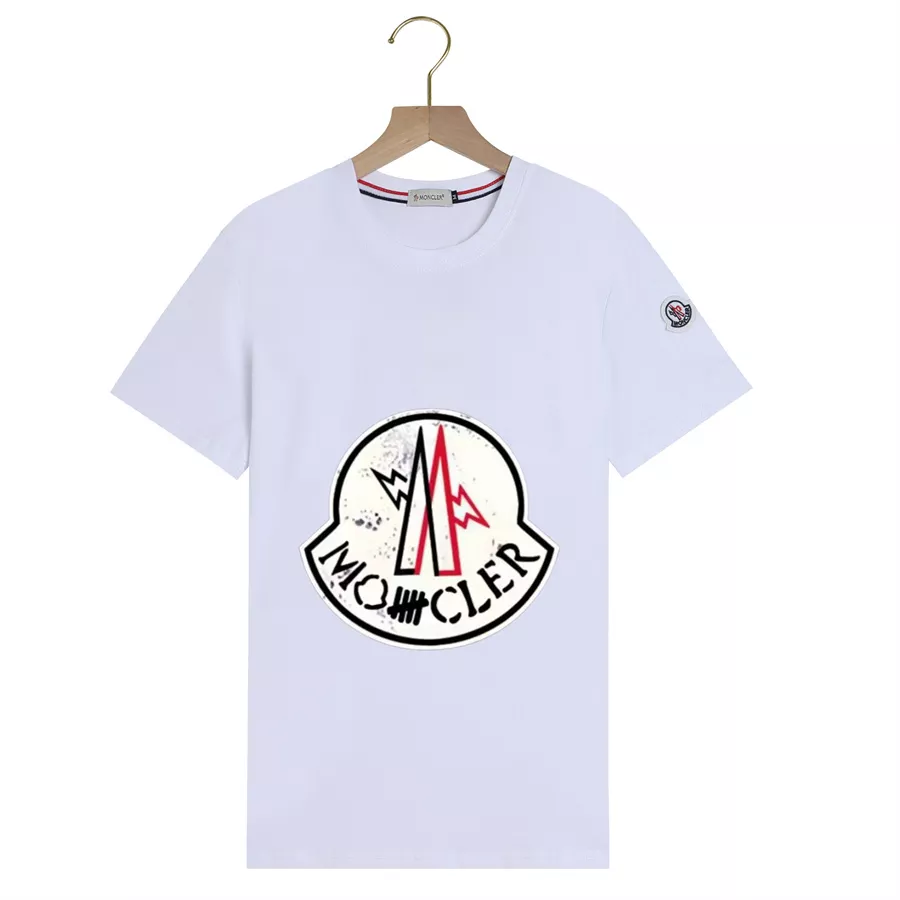 Moncler T-Shirts Short Sleeved For Men Sophisticated 3798