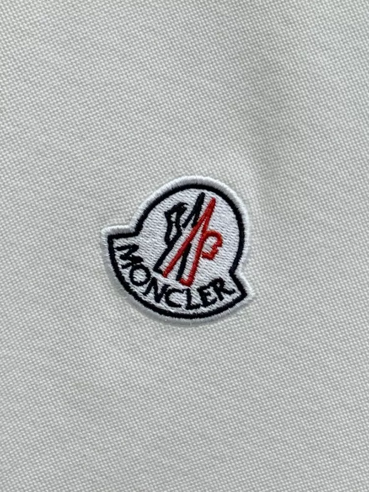 Moncler T-Shirts Short Sleeved For Men Trendy 7715