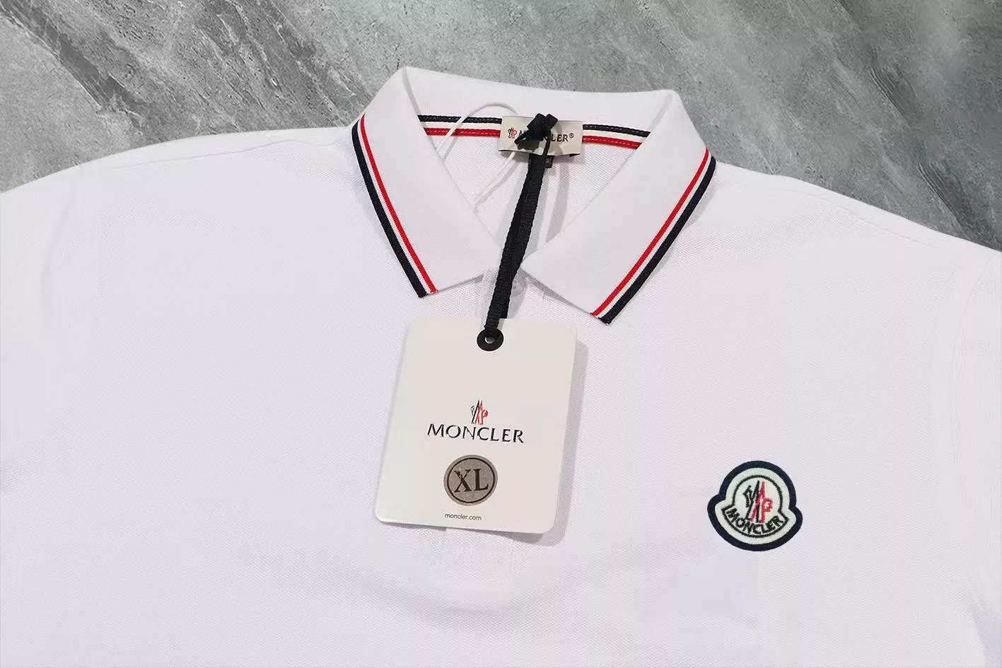 Moncler T-Shirts Short Sleeved For Men WellDesigned 2057