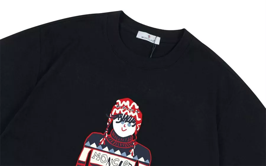 Moncler T-Shirts Short Sleeved For Unisex Comfortable 931