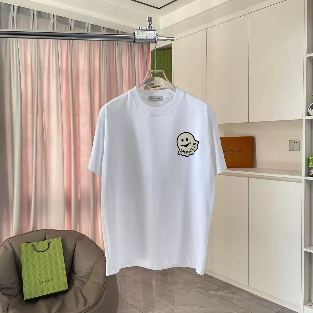 Moncler T-Shirts Short Sleeved For Unisex Cozy 8822
