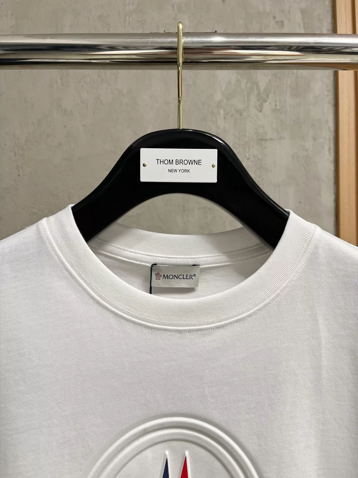 Moncler T-Shirts Short Sleeved For Unisex Cozy 8854