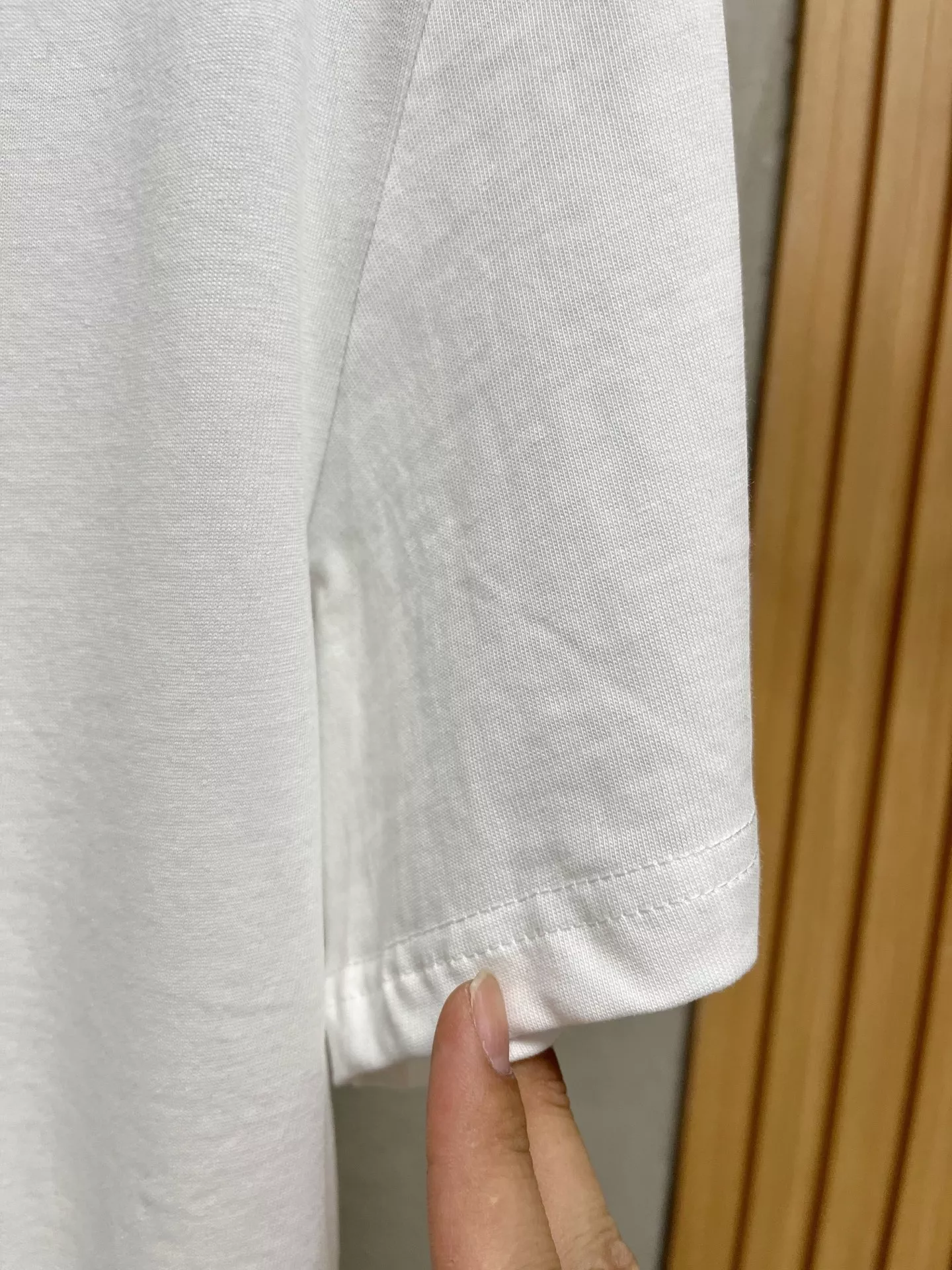 Moncler T-Shirts Short Sleeved For Unisex Cozy 8854