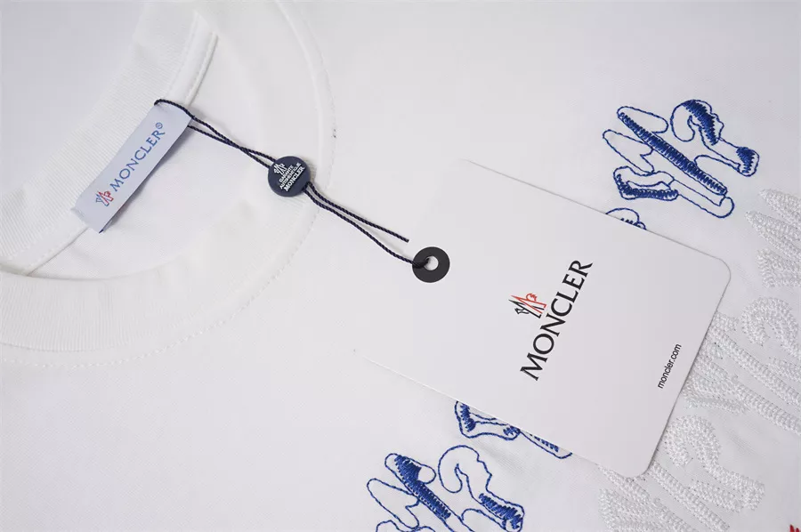Moncler T-Shirts Short Sleeved For Unisex DailyWear 1643