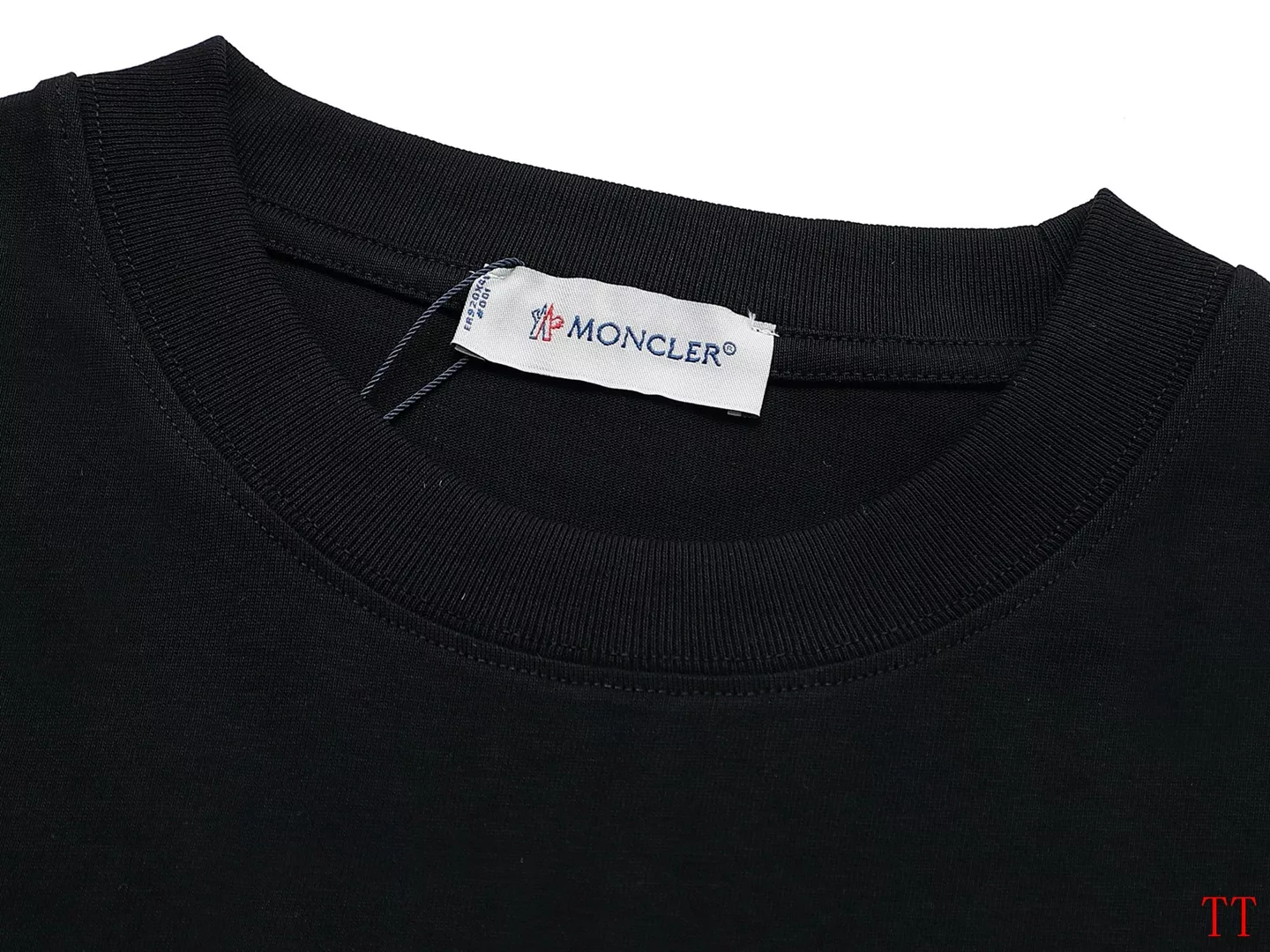 Moncler T-Shirts Short Sleeved For Unisex Sleek 7731