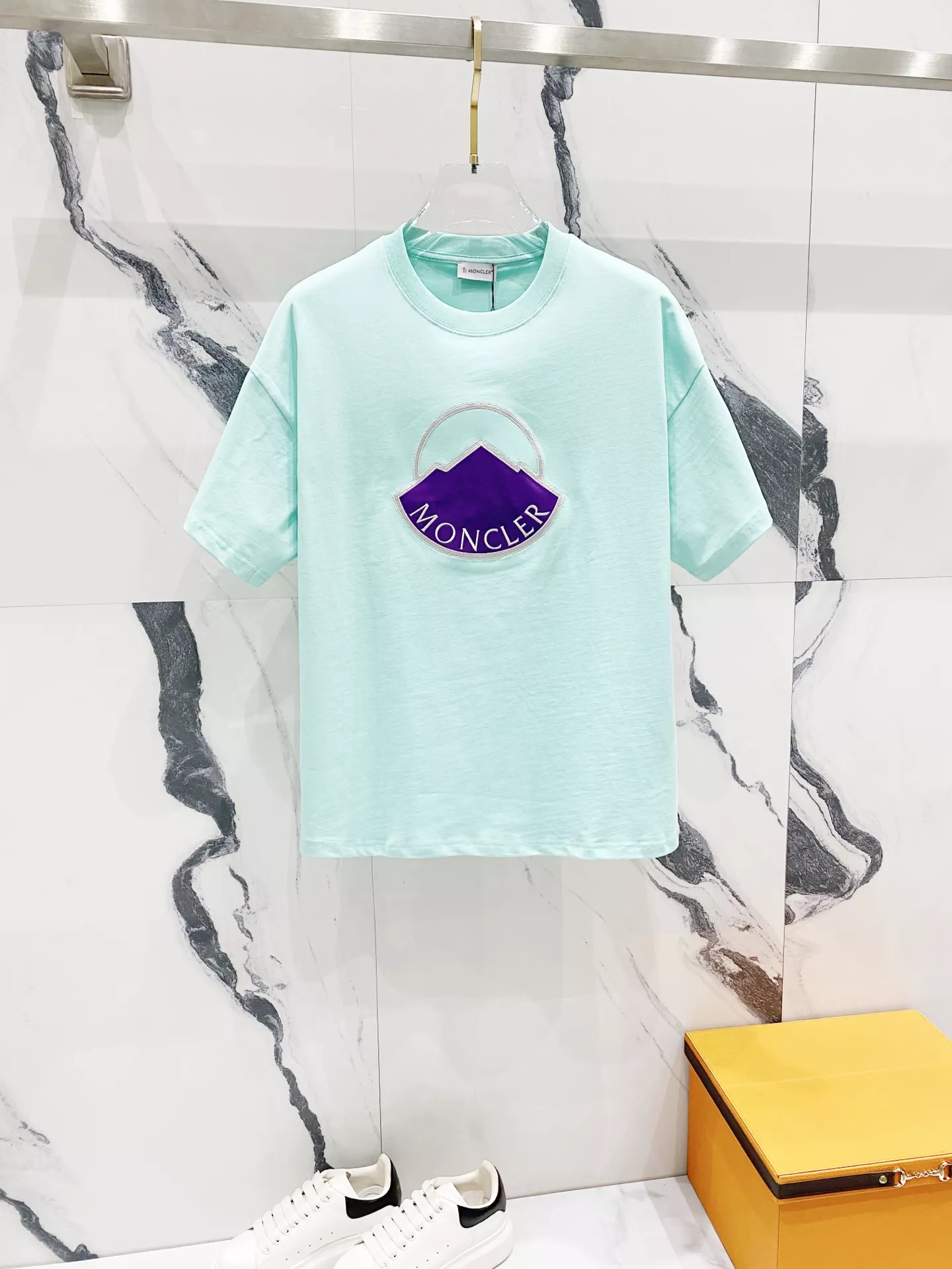 Moncler T-Shirts Short Sleeved For Unisex Unique 3293