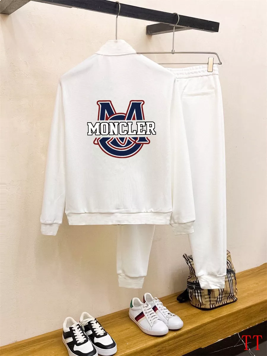 Moncler Tracksuits Long Sleeved For Men GoodFit 8967