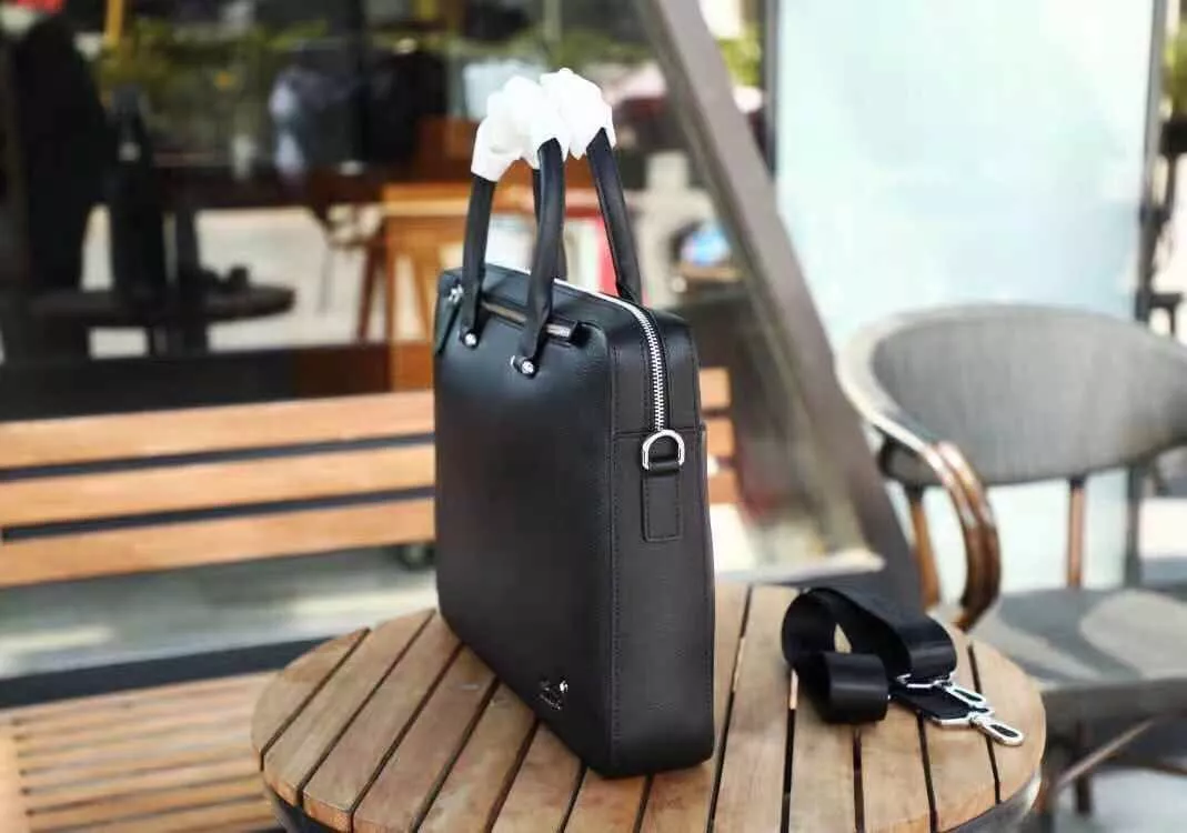 Mont Blanc AAA Man Handbags Comfortable 607